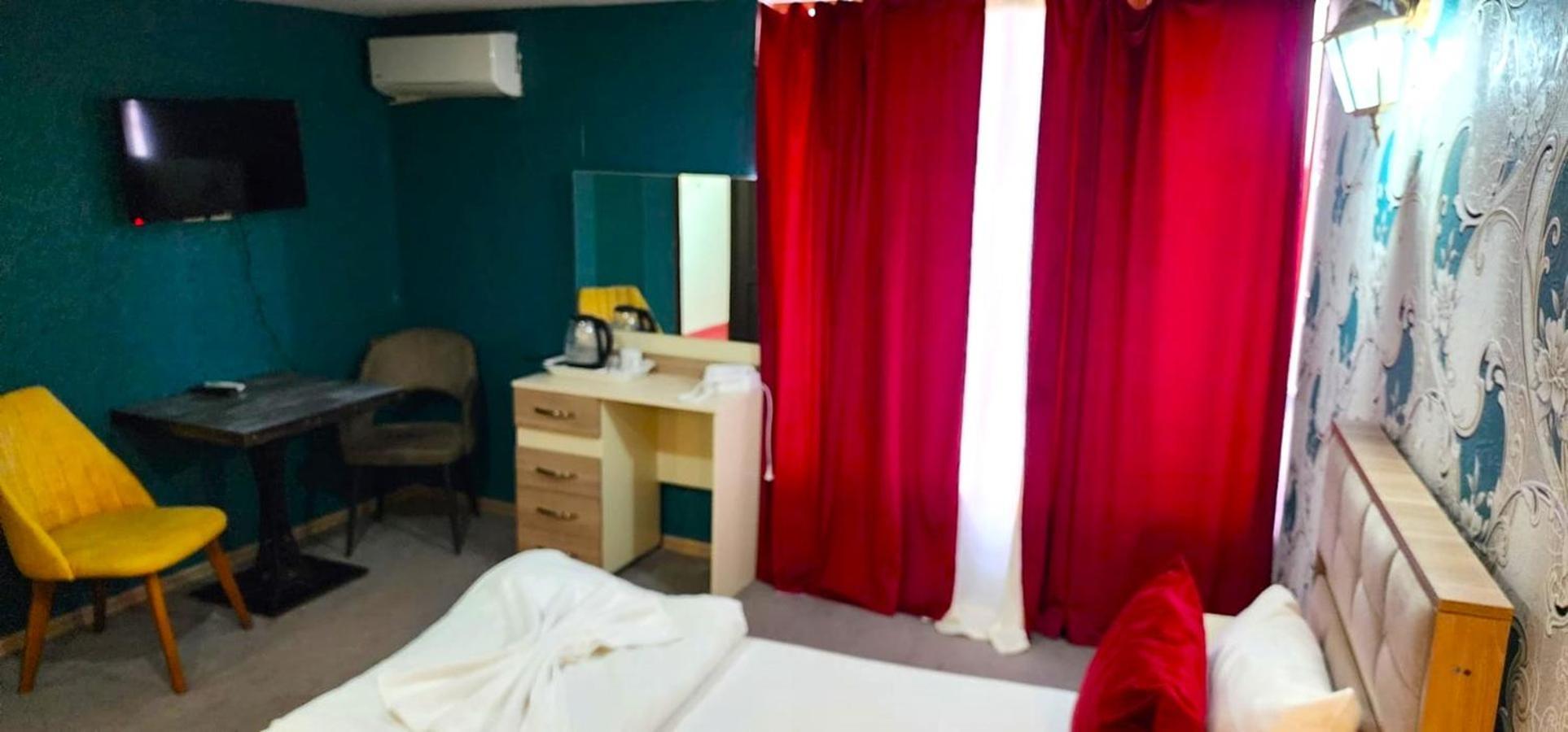 Soffia Hotel Baky Esterno foto