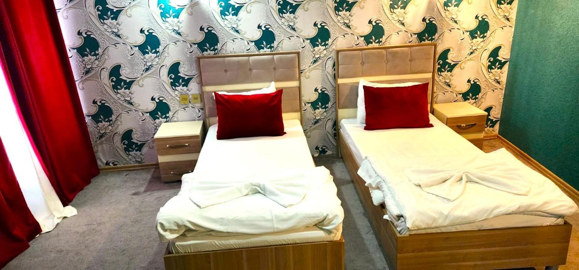 Soffia Hotel Baky Esterno foto