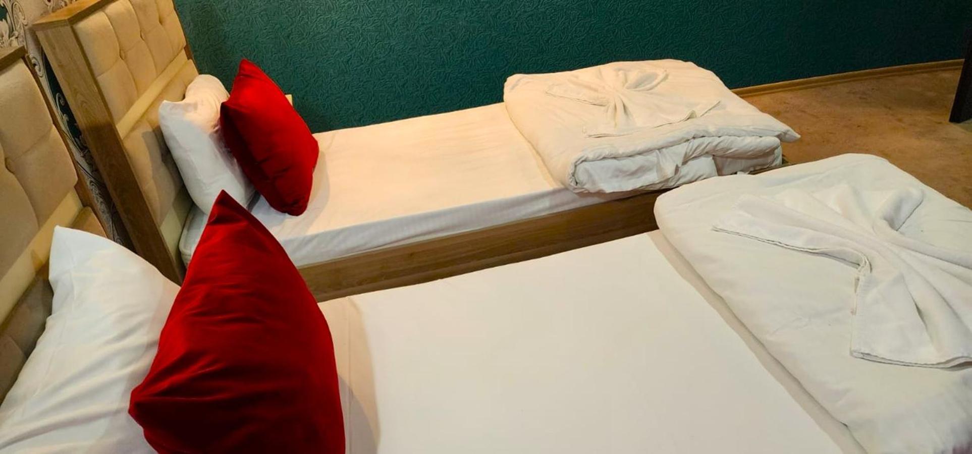 Soffia Hotel Baky Esterno foto