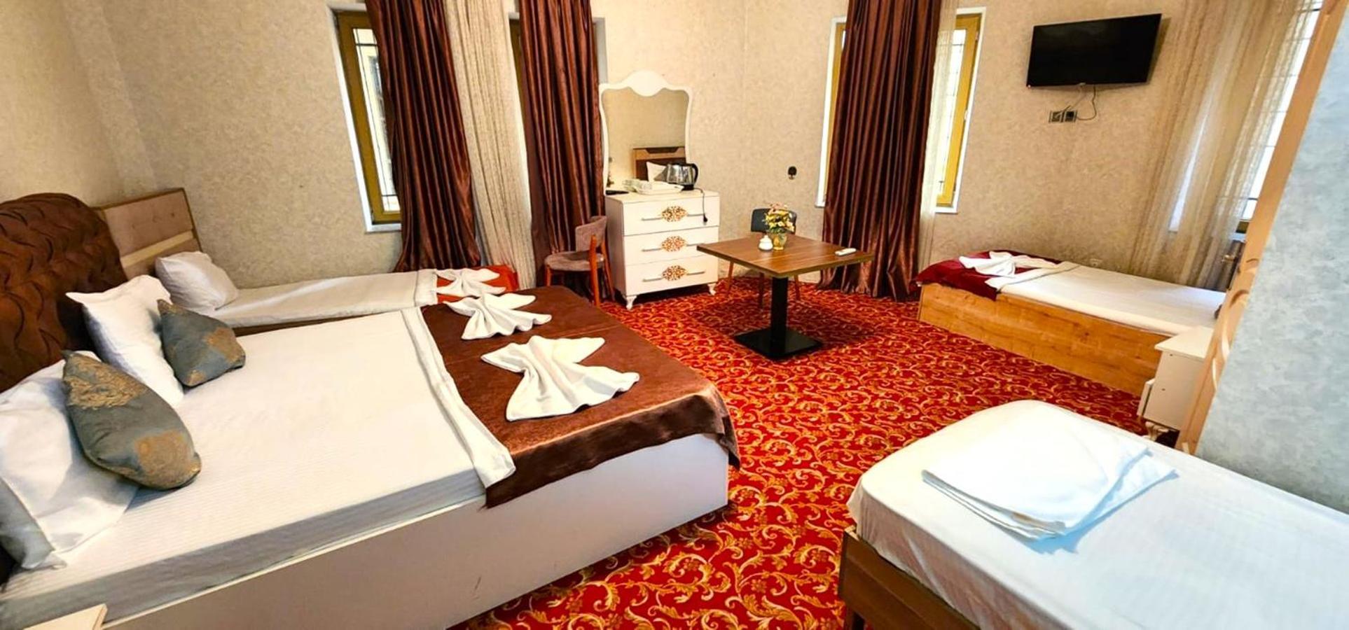 Soffia Hotel Baky Esterno foto