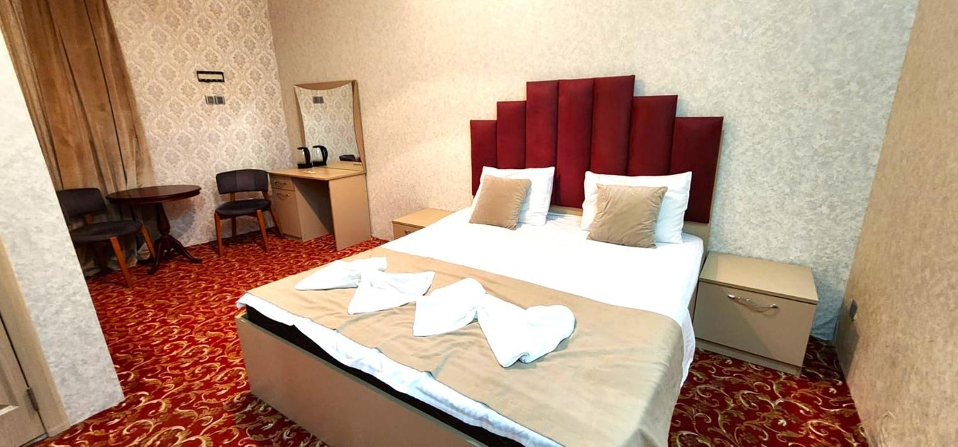 Soffia Hotel Baky Esterno foto